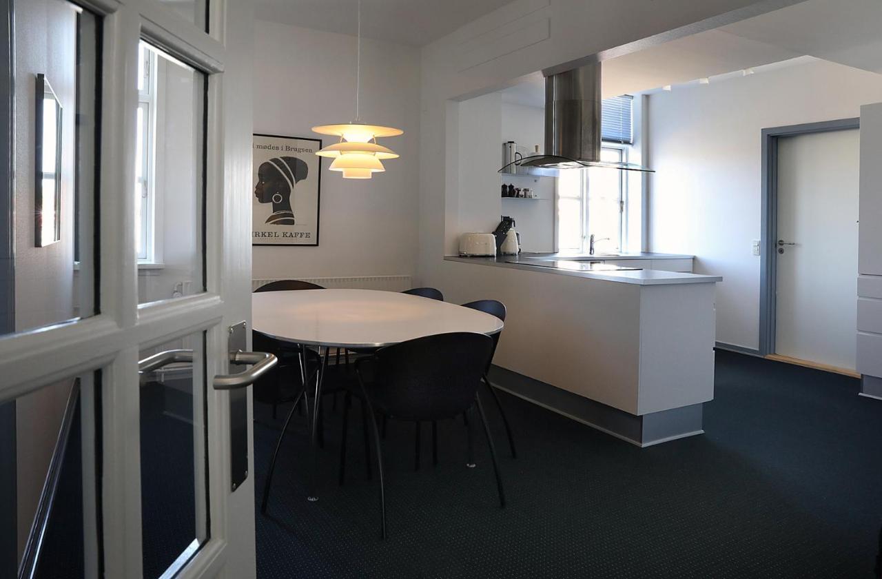 Hotel Steenbergs Nykobing Mors Esterno foto
